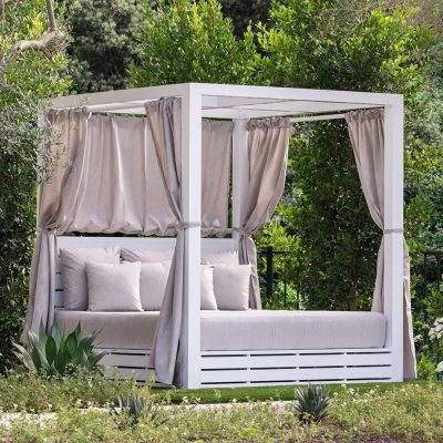 Sunset West Newport Aluminum Frame Resort King Patio Daybed